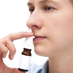 Viêm mũi họng cấp là bệnh gì? Dấu hiệu, nguyên nhân và điều trị