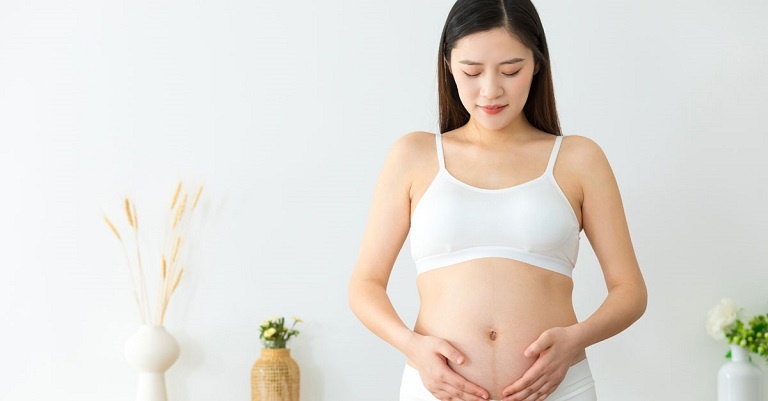 Đau dạ dày buồn nôn có thể do đang mang thai