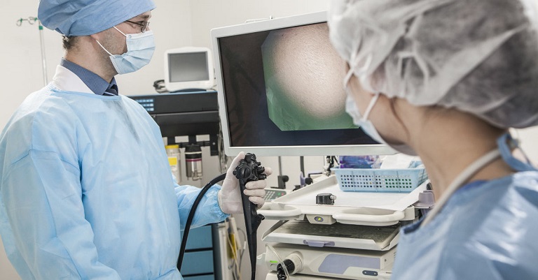 Bệnh viện Đại học Y Hà Nội trang bị máy móc hiện đại để khám dạ dày