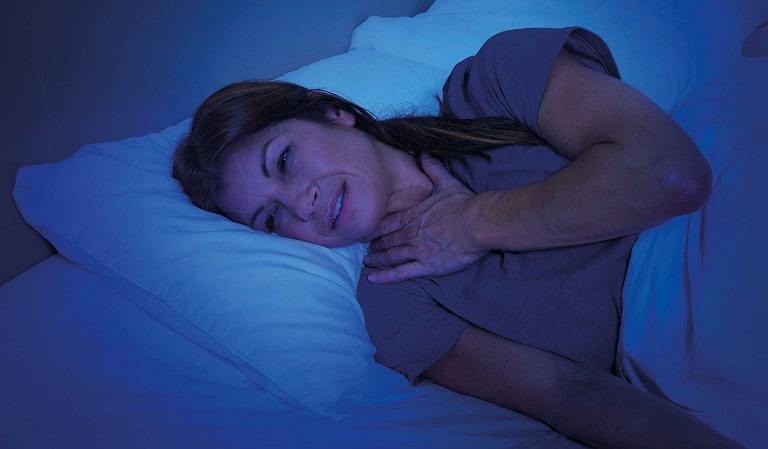 Nằm ngủ sai tư thế cũng là nguyên nhân gây bệnh