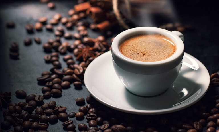 Hạn chế đồ uống có chứa cafein