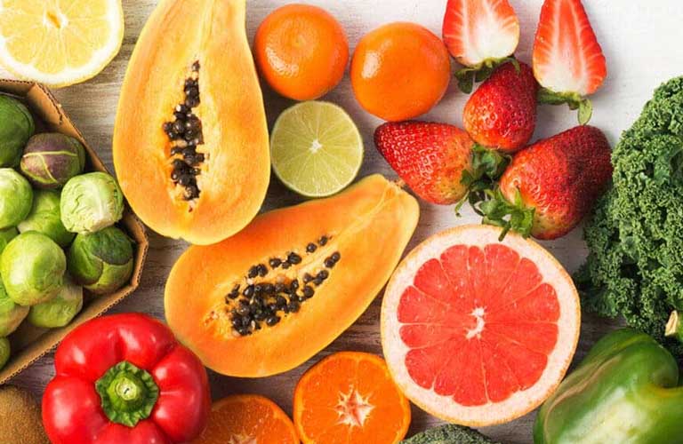 Các thực phẩm chứa nhiều vitamin C, E được khuyến khích sử dụng
